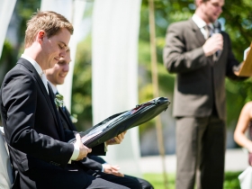 12-06-02-wedding-laurarobin-201